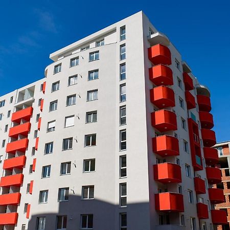 Lowcost Tryp Appartement Oradea Buitenkant foto